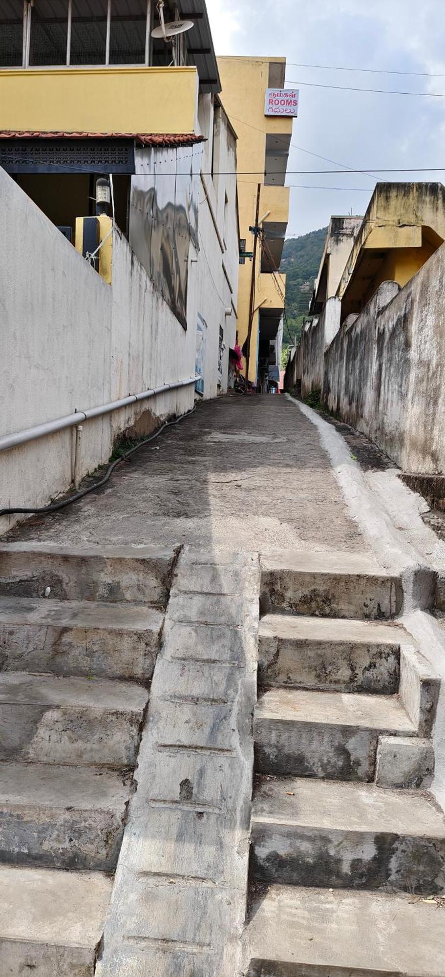 Sri Annai Home Stay I Tiruvannāmalai Exteriér fotografie